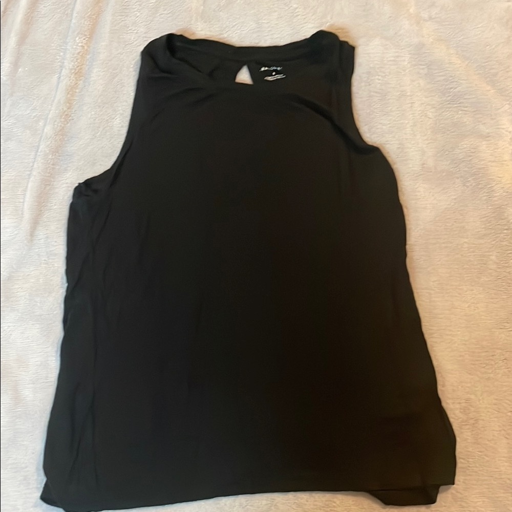 Halogen Black Muscle Tee Sleeveless Top with Keyhole and Slit Back Details